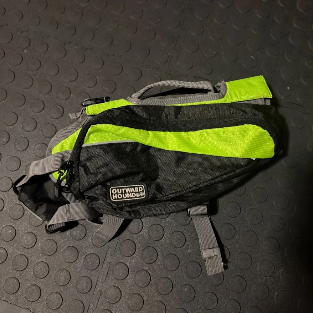 Outward Hound Dog Backpack Hiking Gear Small Medium Black Neon Green Reflective
